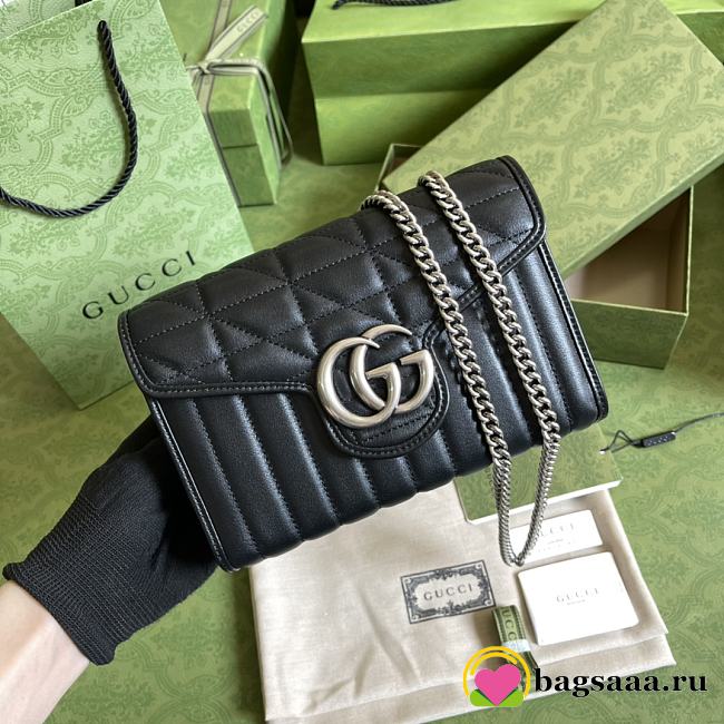 Bagsaaa Gucci Marmont Mini Bag 474575 Black & Silver - 20 x 13 x 6 cm - 1