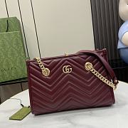 Bagsaaa Gucci GG Marmont Small Tote 779727 Red - 26.5 x 18.5 x 12.5 cm - 1