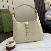 Bagsaaa Gucci Jackie Small Shoulder Bag 782849 Ivory - 27.5x19x4 cm - 1