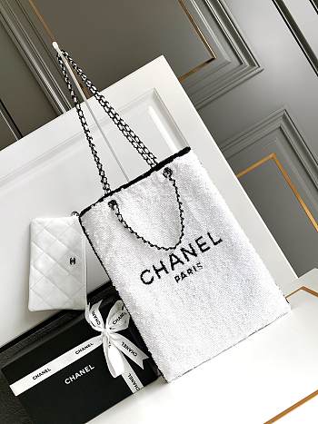 Bagsaaa Chanel Shopping Bag AS4856 White Sequins & Black Metal - 39 × 30 × 2 cm