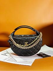 Bagsaaa Chanel Pouch Grained Calfskin Black AP3943 - 17 × 18 × 7 cm - 1