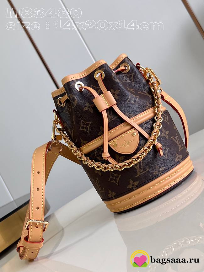 Bagsaaa Louis Vuitton M83480 Canoé Bucket Bag Monogram - 14 x 20.5 x 14 cm - 1