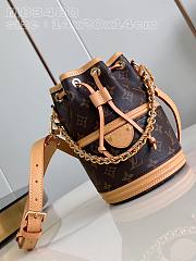 Bagsaaa Louis Vuitton M83480 Canoé Bucket Bag Monogram - 14 x 20.5 x 14 cm - 1