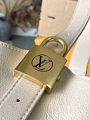 Bagsaaa Louis Vuitton M25022 Low Key Hobo MM Bag Cream - 31 x 35 x 18 cm - 4