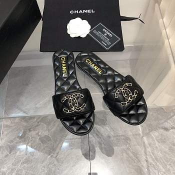 Bagsaaa Chanel Quilted Black Slides