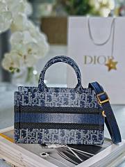 Bagsaaa Mini Dior Book Tote Blue Denim Dior Oblique Jacquard - 21.5 x 13 x 7.5 cm - 4