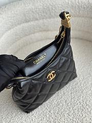 Bagsaaa Chanel Small Hobo Bag AS4922 Black - 22.5 × 19.5 × 8.5 cm - 3