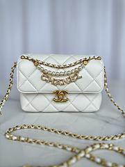 Bagsaaa Chanel Mini Flap Bag AS4986 White - 13 × 20 × 7,5 cm - 1