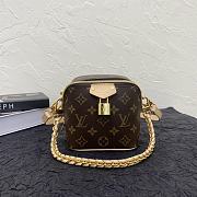 Bagsaaa Louis Vuitton M47096 Just In Case Monogram - 13 x 14 x 11.5 cm - 1