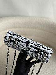 Bagsaaa Chanel Clutch Sequins Black & White AS4561 - 14 × 21 × 8 cm - 4