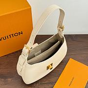 Bagsaaa Louis Vuitton M24990 Low Key Shoulder Bag Cream - 26 x 18 x 7 cm - 4