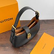 Bagsaaa Louis Vuitton M24611 Low Key Shoulder Bag Black - 26 x 18 x 7 cm - 5