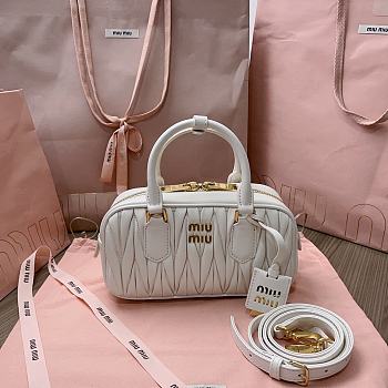 Bagsaaa Miumiu Arcadie Matelassé Nappa Leather Bag White - 10.5*22*7.5 cm