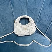 Bagsaaa Miumiu Wander Matelassé Nappa Leather Hobo Mini-bag White - 14x17.5x5.5 cm - 5