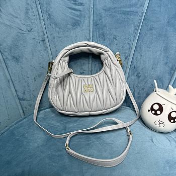 Bagsaaa Miumiu Wander Matelassé Nappa Leather Hobo Mini-bag Pearl Gray - 14x17.5x5.5 cm