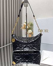 Bagsaaa Diorstar Hobo Bag With Chain Black Macrocannage Crinkled Calfskin - 28.5 x 14.5 x 10 cm - 1