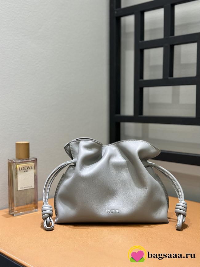 Bagsaaa Mini Flamenco Clutch In Nappa Calfskin Pearl Grey - 23.9X18X9 cm - 1