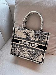 Bagsaaa Dior Small Book Tote Latte Toile de Jouy Zodiac Embroidery - 26.5x21x14 cm - 1