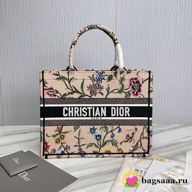 Bagsaaa Medium Dior Book Tote Pink Multicolor Dior Petites Fleurs Embroidery - 36x27.5x16.5 cm - 1