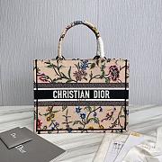 Bagsaaa Medium Dior Book Tote Pink Multicolor Dior Petites Fleurs Embroidery - 36x27.5x16.5 cm - 1