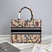 Bagsaaa Medium Dior Book Tote Pink Multicolor Dior Petites Fleurs Embroidery - 36x27.5x16.5 cm - 2