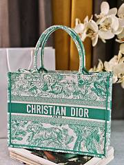 Bagsaaa Medium Dioriviera Dior Book Tote Aquamarina Toile de Jouy Embroidery - 36 x 27.5 x 16.5 cm - 5