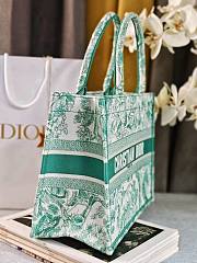 Bagsaaa Medium Dioriviera Dior Book Tote Aquamarina Toile de Jouy Embroidery - 36 x 27.5 x 16.5 cm - 3