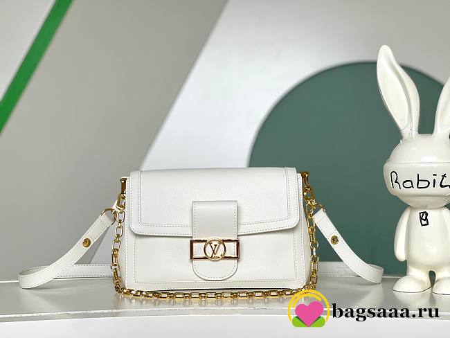 Bagsaaa Louis Vuitton M25050 Dauphine Soft MM White - 24 x 17 x 9 cm - 1