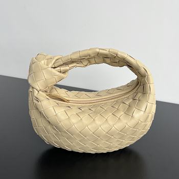 Bagsaaa Bottega Veneta Mini Jodie Cream - 23x28x8 cm