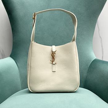 Bagsaaa YSL Le 5 À 7 Supple Small In Grained Leather White 713938 - 23x22x10 cm