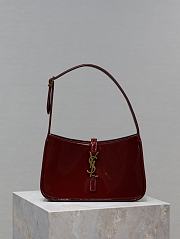 Bagsaaa YSL Le 5 À 7 In Patent Leather Red 657228 - 23 X 16 X 6.5 CM - 1