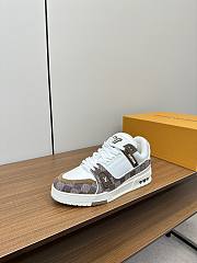 Bagsaaa LV Trainer Sneaker Brown - 2