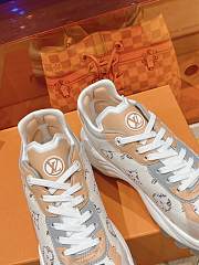 Bagsaaa Louis Vuitton Run 55 Sneaker White Tweed - 5