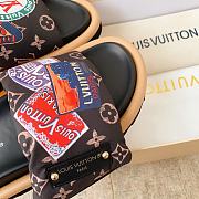 Bagsaaa Louis Vuitton Pool Pillow Flat Comfort Mule Elysée Palace - 2