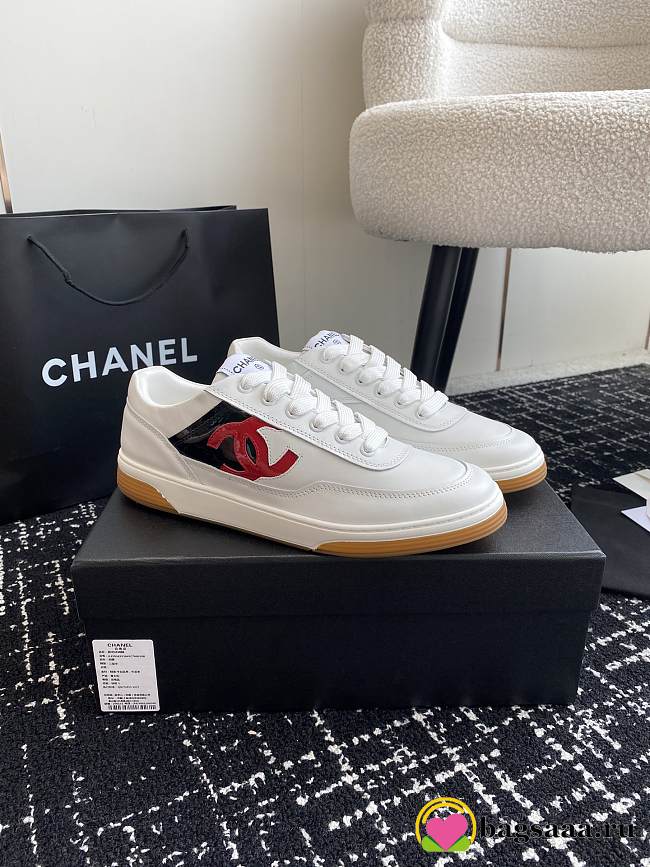 Bagsaaa Chanel Sneakers G39978 White & Red logo - 1