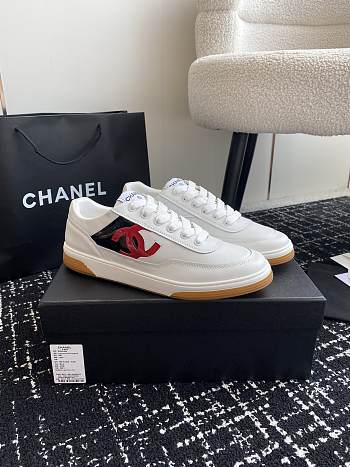 Bagsaaa Chanel Sneakers G39978 White & Red logo