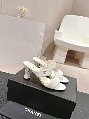 Bagsaaa Chanel Mules White & Imitation Pearls G45685 - 1