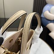 Bagsaaa Gucci GG Super Mini Bag With Strap 790133 Light Beige - 21cm - 4