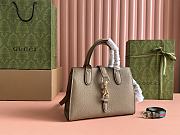 Bagsaaa Gucci Small Tote Bag With Hook Closure 795349 Beige - 24x17.5x8.5 cm - 5