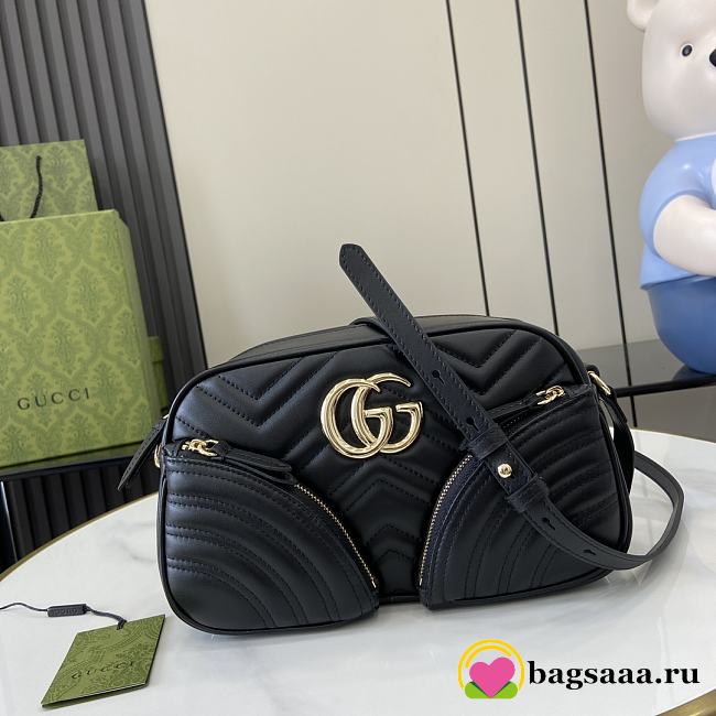 Bagsaaa Gucci GG Marmont Small Shoulder Bag 798715 Black - 24.5 x 15 x 9 cm - 1