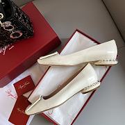 Bagsaaa Roger Vivier Strass Heel Covered Buckle Ballerinas in Patent Leather White - 2