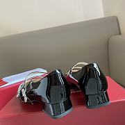 Bagsaaa Roger Vivier Trés Vivier Strass Buckle Mini Babies Ballerinas in Patent Leather - 3