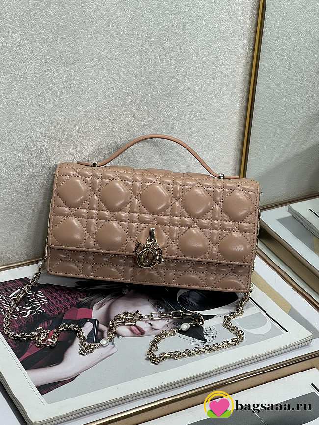 Bagsaaa My Dior Mini Bag Rose des Vents Cannage Lambskin - 21 x 11.5 x 4.5 cm - 1