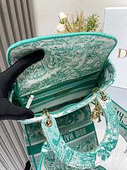 Bagsaaa Medium Dioriviera Lady D-Lite Bag Aquamarina Toile de Jouy Embroidery - 24 x 20 x 12 cm - 3