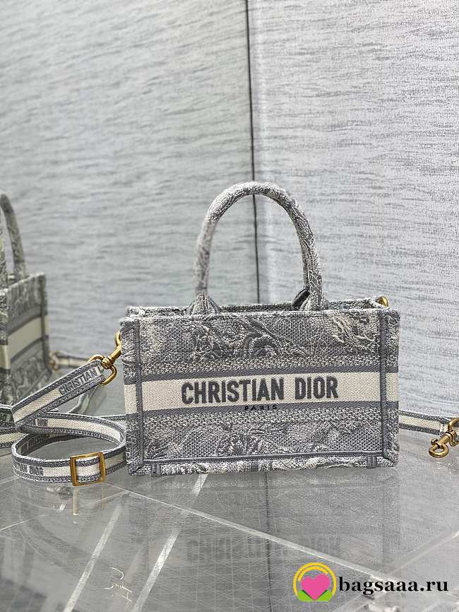 Bagsaaa Mini Dior Book Tote Gray Toile de Jouy Reverse Embroidery - 21.5 x 13 x 7.5 cm - 1