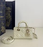 Bagsaaa Dior Lady D-Joy Micro Bag White Patent Cannage Calfskin - 16 x 9 x 5 cm - 1