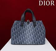 Bagsaaa Large Dior Toujours Bag Blue Denim Dior Oblique Jacquard - 37 x 27 x 19 cm - 2