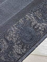 Bagsaaa Medium Dior Book Tote Black Toile de Jouy Soleil Macramé Embroidery - 36 x 27.5 x 16.5 cm - 3