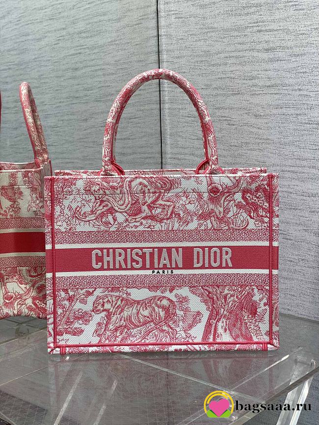 Bagsaaa Medium Dioriviera Dior Book Tote Candy Pink Toile de Jouy Embroidery - 36 x 27.5 x 16.5 cm - 1