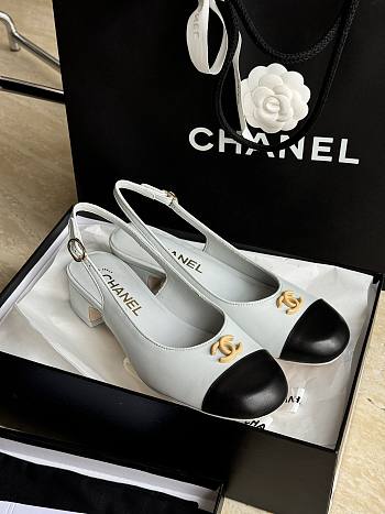 Bagsaaa Chanel Slingbacks Calfskin White & Black G45768